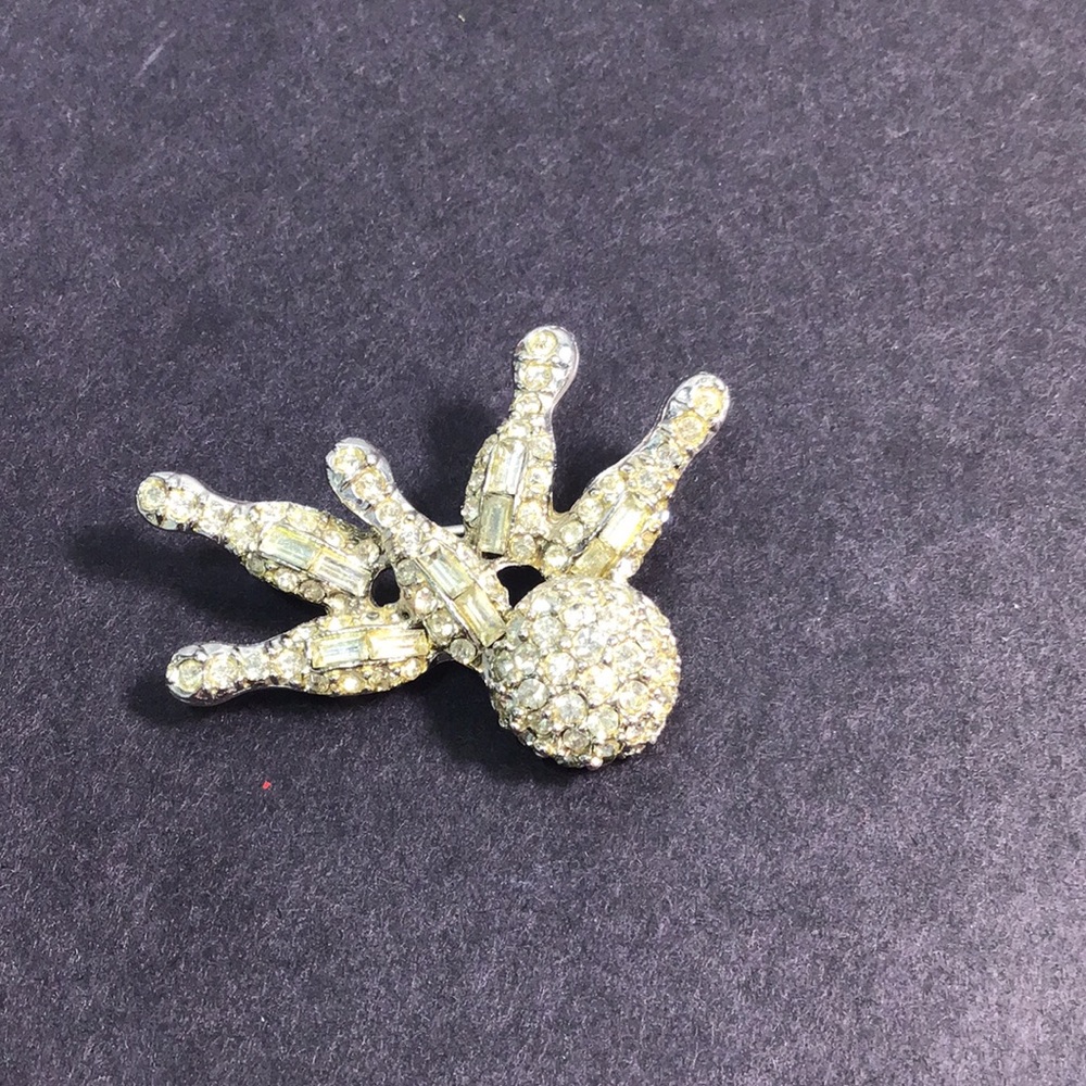 Vintage bowling gemstone sparkly rhinestone jewelry Collectible The Dude Abides